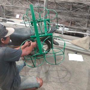 Keranjang galon air